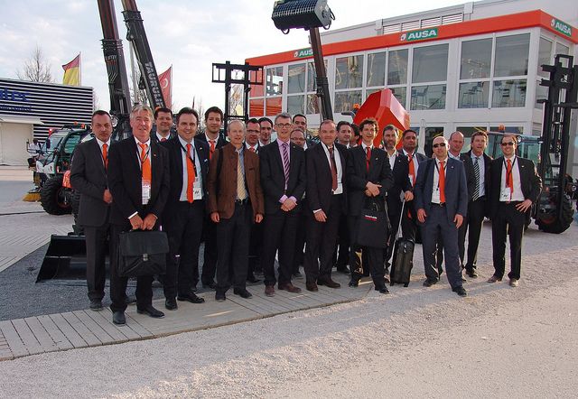 Ausa на выставке Bauma