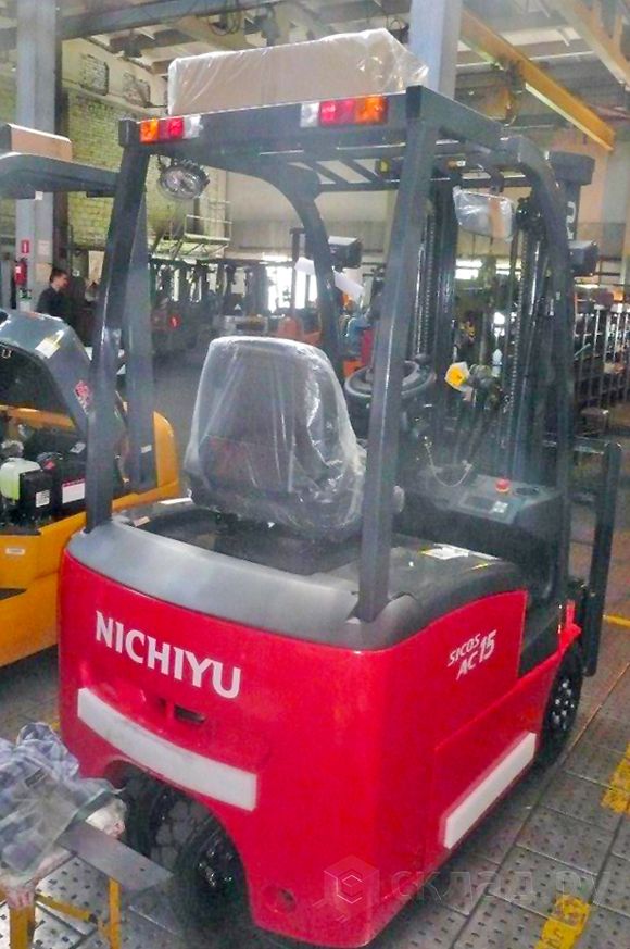 Электропогрузчик Nichiyu FBT15-80 для компании «КОМУС-упаковка»