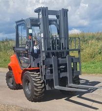 Полноприводный внедорожный погрузчик 3.5 тонны GROS LG35D (CPCD35 4WD, завод Lonking)