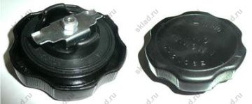 Крышка маслозаливной горловины  MD008784