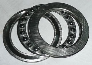 Подшипник упорный шариковый  8112