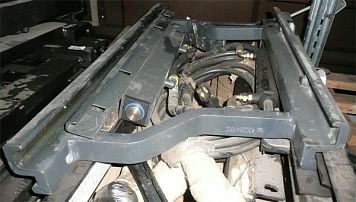 Устройство бокового смещения  2T151P4