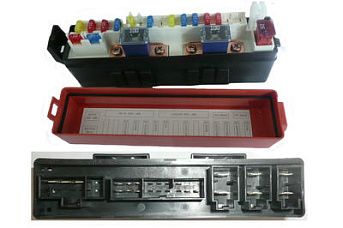 Блок предохранителей в сборе  91A04-26020