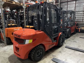 Дизельный вилочный погрузчик 3.5 тонны GROS LG35DT (завод LONKING, двигатель MITSUBISHI)