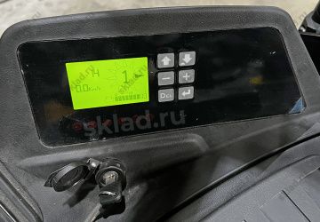 Ричтрак электроштабелер 1.6 тонн модель CQD16 с высотой подъема 9500 мм, в холодном исполнении, завод HELI