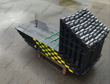 Вилы для погрузчика, 2A, 1200 мм, 80x40 мм, цвет чёрный с сигнальной разметкой