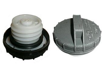 Крышка топливного бака  216G2-22051