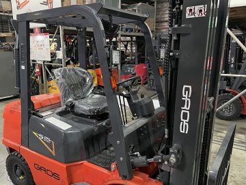 Дизельный вилочный погрузчик 2.5 тонны GROS LG25DT, 5 серия (завод LONKING, двигатель XINCHAI)