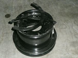 Обод (Диск колёсный)  4.33R-8-90-130-5H-19 A=117