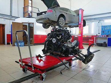 Подъёмный стол для автосервиса