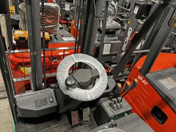 Трехопорный электрический погрузчик 1.6 тонн GROS LG16BE-Li (аккумулятор Li-ion, завод LONKING)