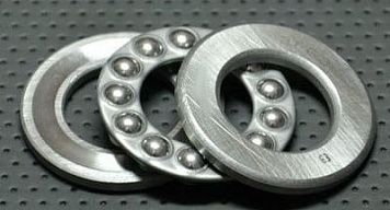 Подшипник упорный шариковый  8205