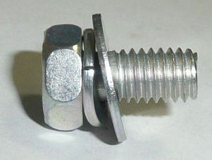 Болт  F1035-06012