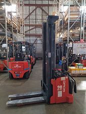 Высотный электроштабелер 2 тонны с платформой, высота подъема 6 метров GROS MB2060LC-Li (аккумулятор Li-ion, завод MIMA)