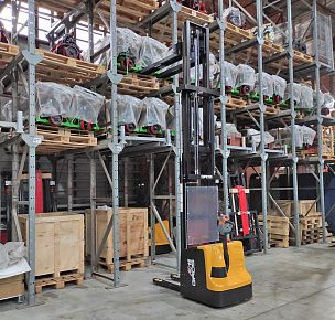 Как быстро купить высотный штабелер для склада?